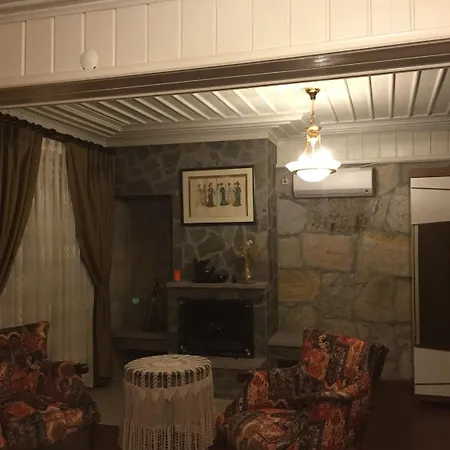 Lapeistra Hotel