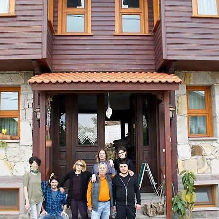 Hotel Lapeistra
