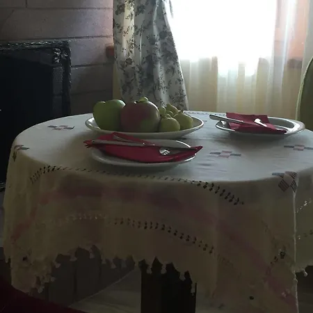 Lapeistra Bed & Breakfast *