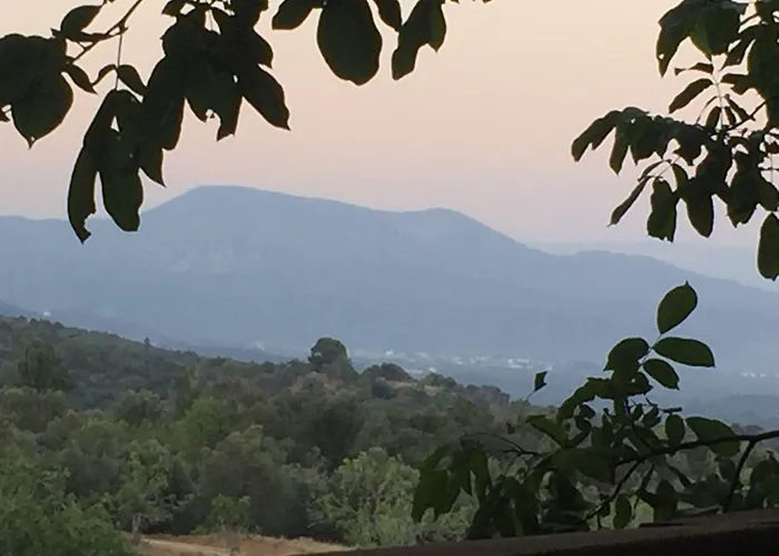 Lapeistra Hotel Gure