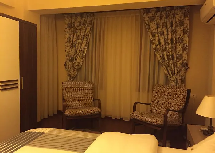 Lapeistra Hotel Gure